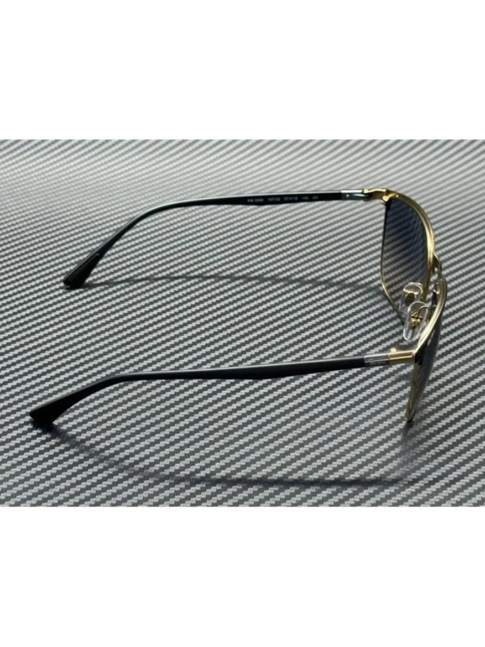 New Ray-Ban Men Black Sunglasses 57-19-140